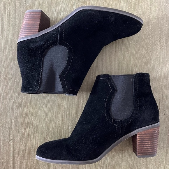 Lucky Brand Black Suede Block Heel Ankle Boots Fall Booties - Picture 7 of 8